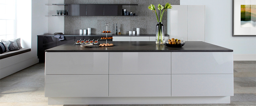 Verbazingwekkend Hoogglans keukens: modern, strak en chique - Total Home Concept GN-93
